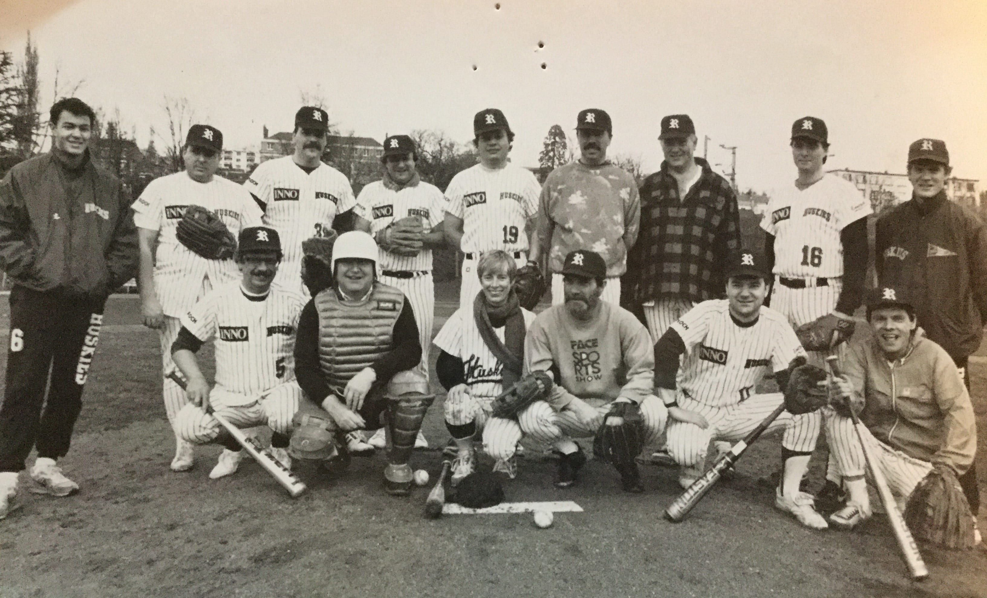 Journalistes et baseball en 1992.jpg